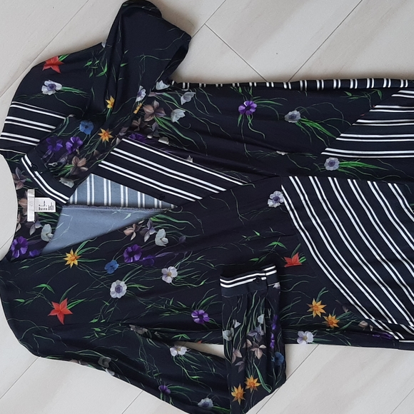 H&M Premium Selection, black floral dress, size 2. - Picture 6 of 6